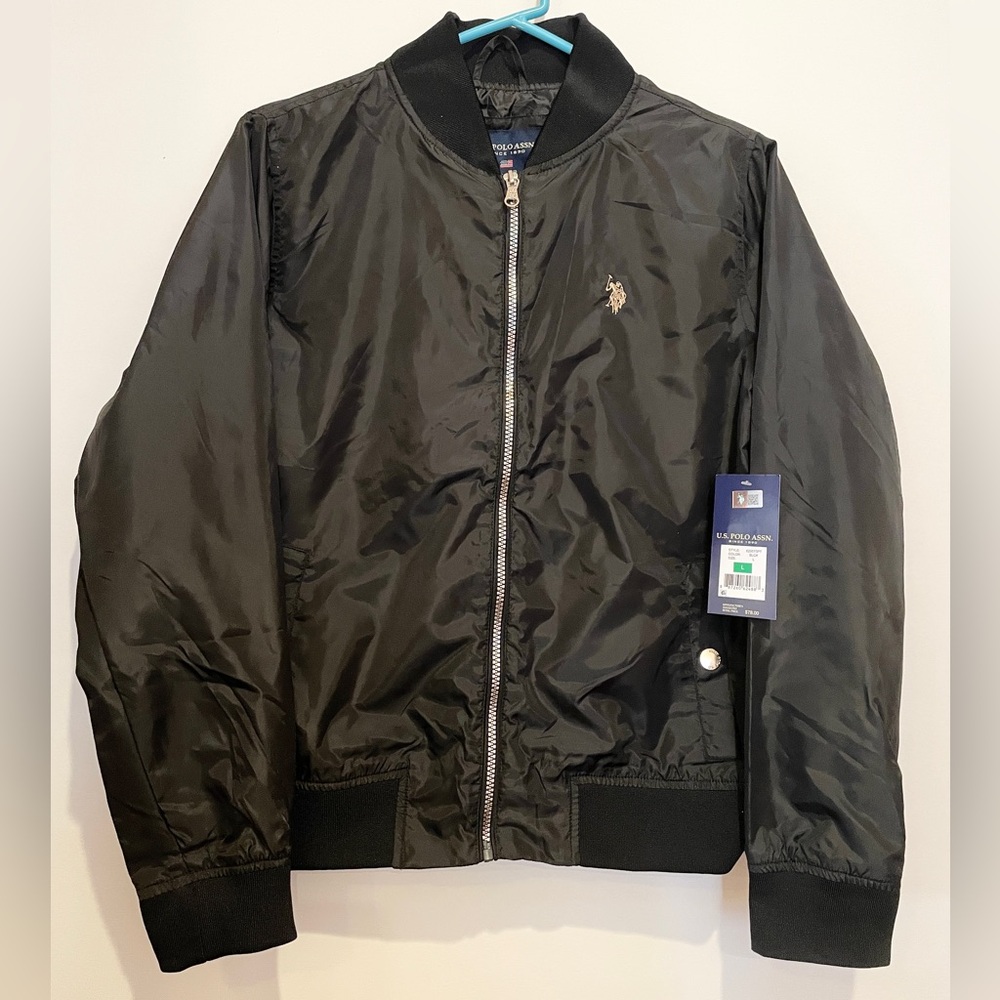 U.S POLO ASSN. 
SOLID BOMBER JACKET